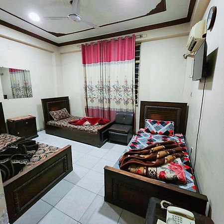 Hotel New Taj International Rawalpindi Esterno foto